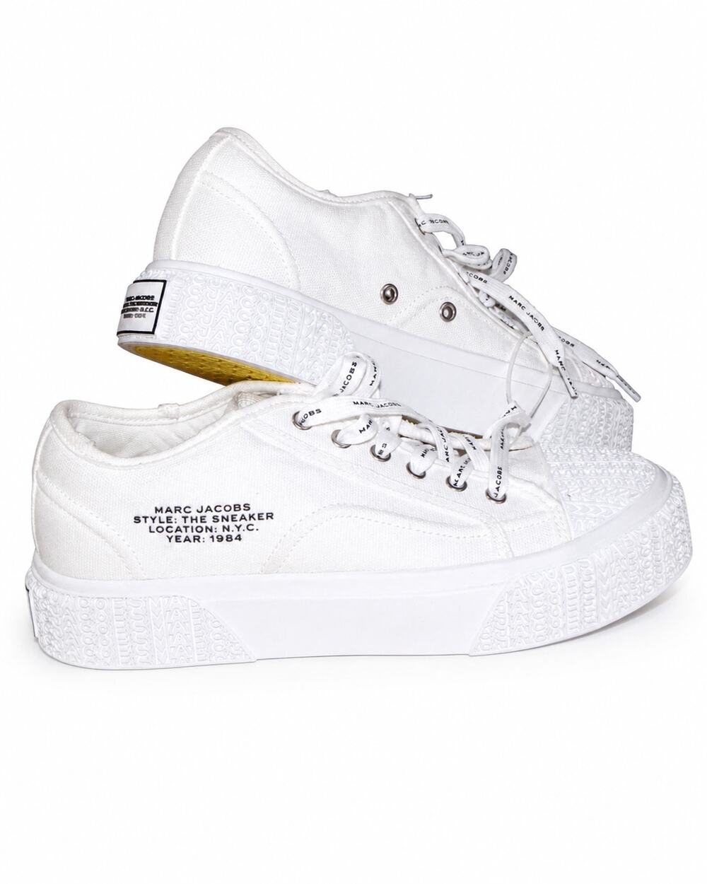 Marc Jacobs The Sneaker Size 9 White Canvas Low Top Yellow Sole Branded Laces